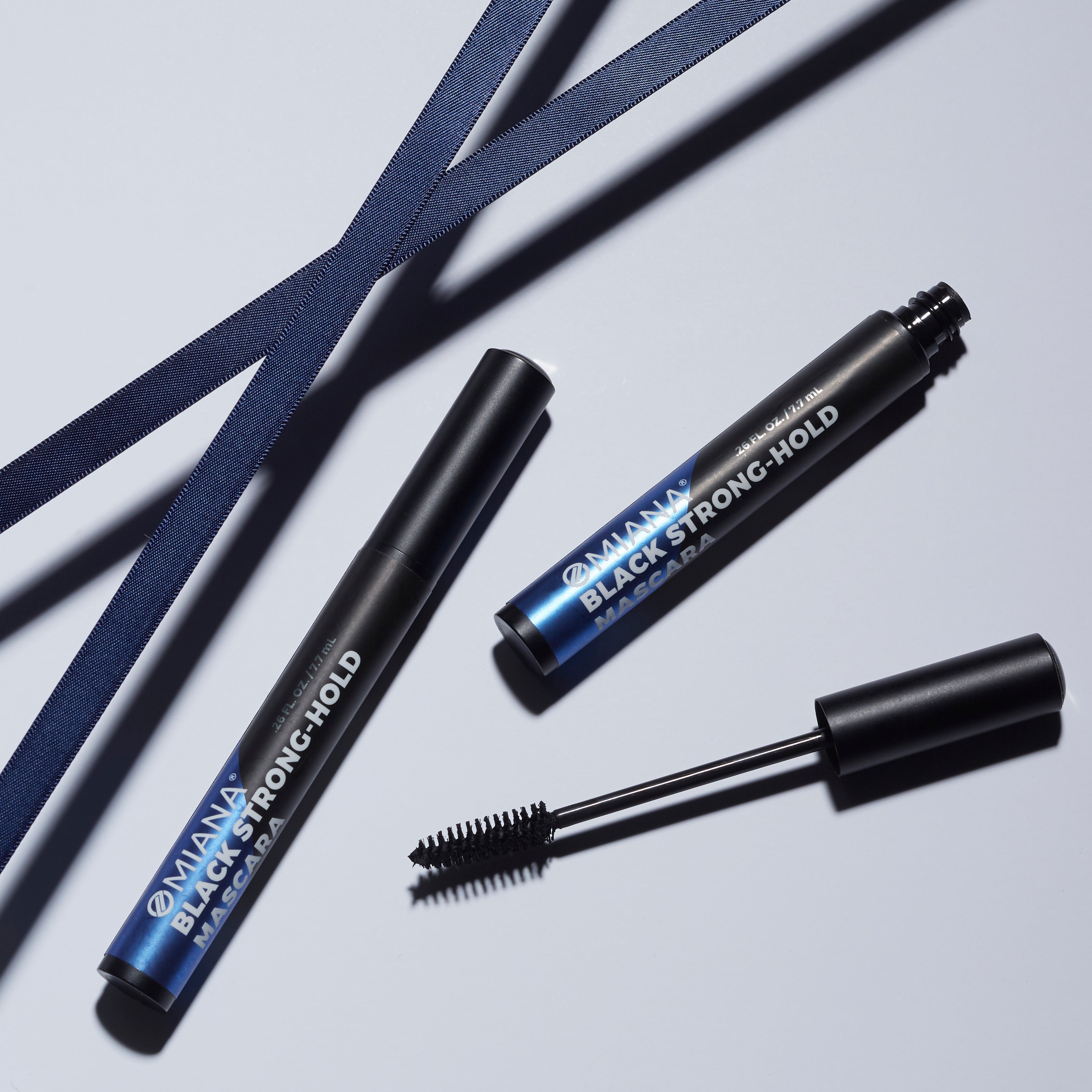 Mascara without Titanium Dioxide or Mica